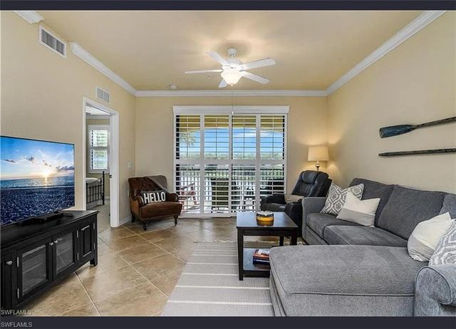 9566 TREVI CT # 4935, Naples, FL 34113