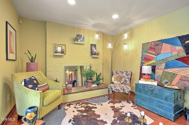 195 Pineview Drive, Bristol, VA 24201