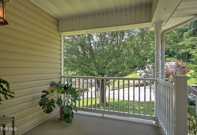 195 Pineview Drive, Bristol, VA 24201