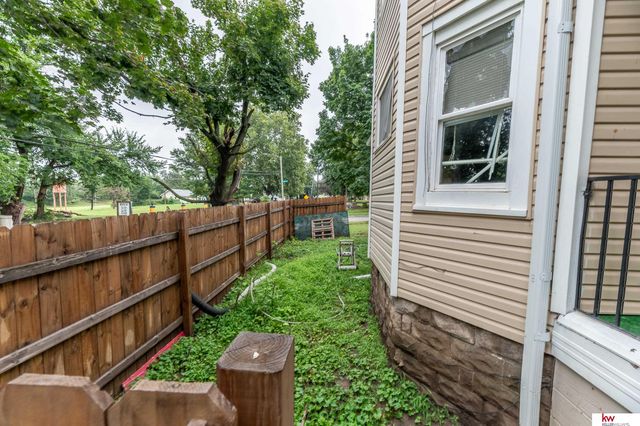 2850 Corby Street, Omaha, NE 68111