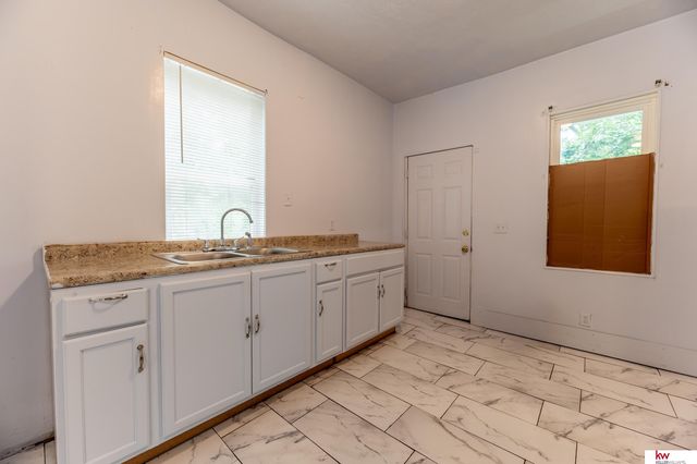2850 Corby Street, Omaha, NE 68111
