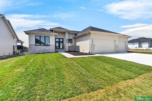 5426 N 212th Street, Elkhorn, NE 68022