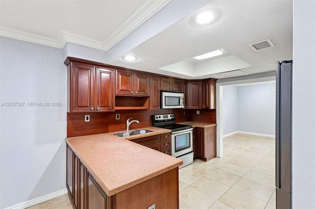 86 Ann Lee Lane, Tamarac, FL 33319