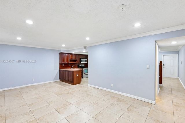 86 Ann Lee Lane, Tamarac, FL 33319