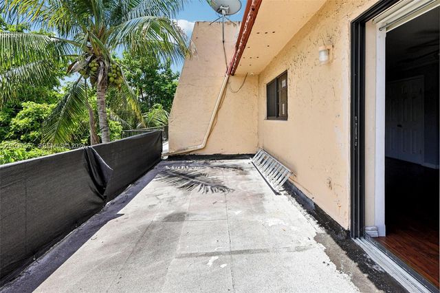 86 Ann Lee Lane, Tamarac, FL 33319