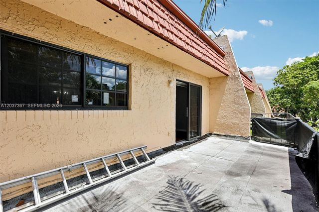 86 Ann Lee Lane, Tamarac, FL 33319