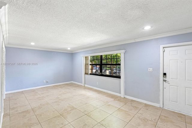 86 Ann Lee Lane, Tamarac, FL 33319