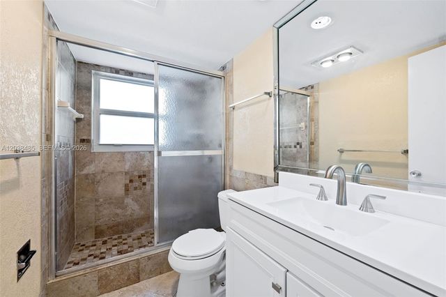 3050 N Palm Aire Drive 501, Pompano Beach, FL 33069