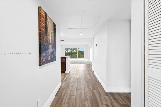 3050 N Palm Aire Drive 501, Pompano Beach, FL 33069