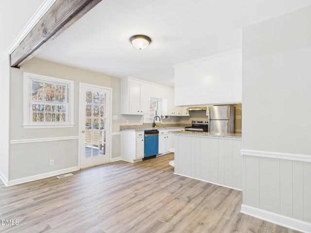 3804 Kenwood Drive, Hillsborough, NC 27278