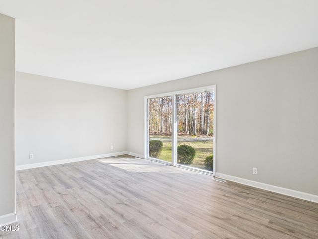 3804 Kenwood Drive, Hillsborough, NC 27278