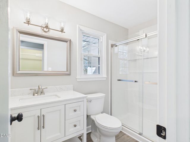 3804 Kenwood Drive, Hillsborough, NC 27278