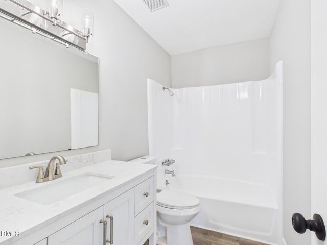 3804 Kenwood Drive, Hillsborough, NC 27278