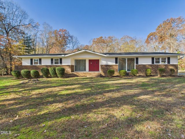 3804 Kenwood Drive, Hillsborough, NC 27278