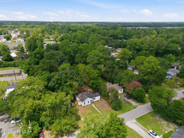 1018 Bryan Avenue, Wilmington, NC 28403