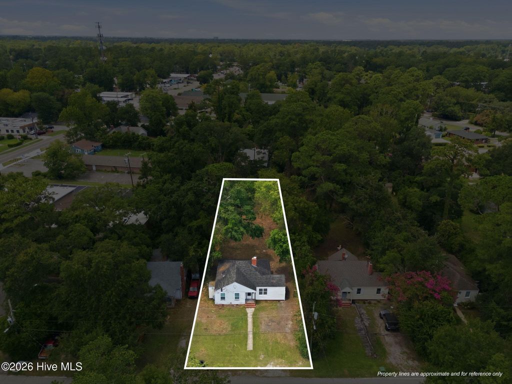 1018 Bryan Avenue, Wilmington, NC 28403