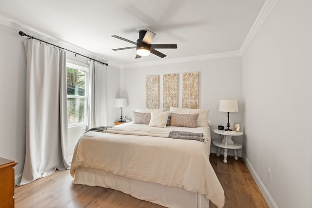 331 Spring Creek Drive, Mount Vernon, TX 75457
