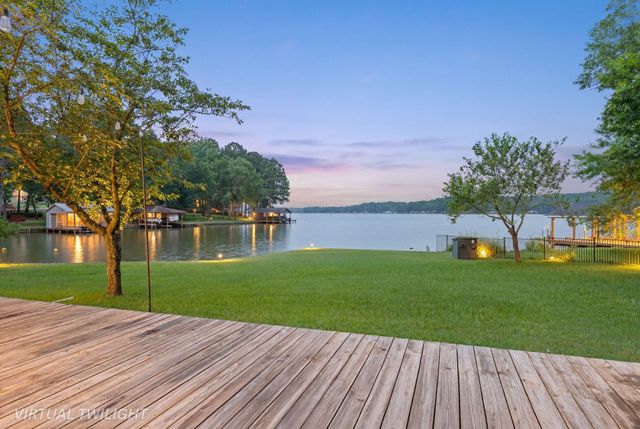 331 Spring Creek Drive, Mount Vernon, TX 75457