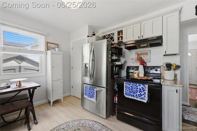 3121 Minerva Street, Ferndale, MI 48220