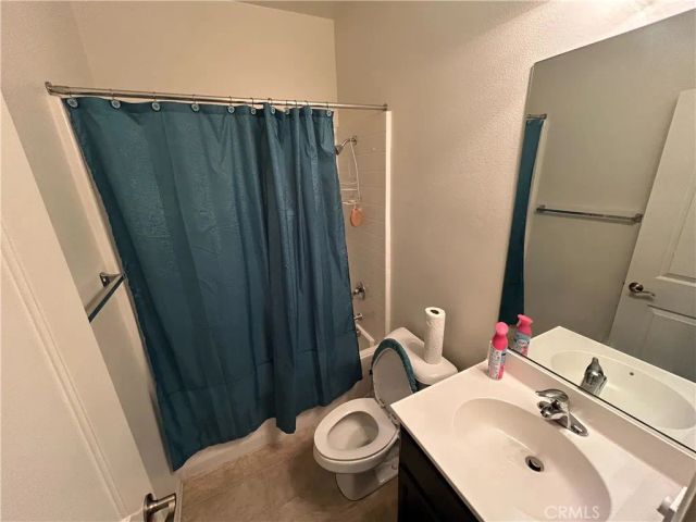 772 St. Alban, San Jacinto, CA 92583