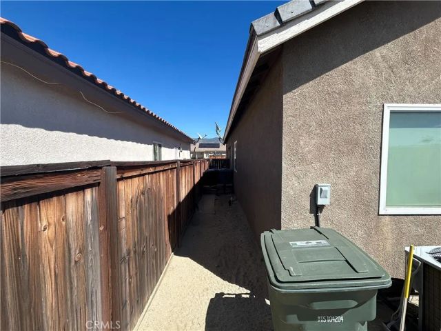 772 St. Alban, San Jacinto, CA 92583