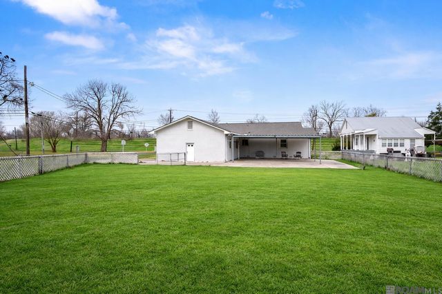 1226 Mississippi St, Donaldsonville, LA 70346