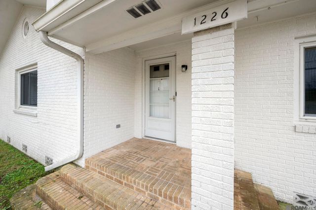 1226 Mississippi St, Donaldsonville, LA 70346