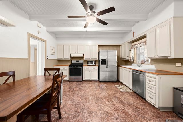 1226 Mississippi St, Donaldsonville, LA 70346