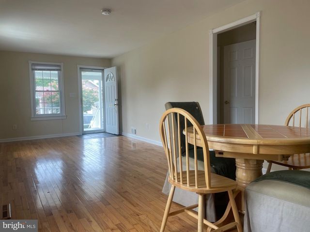 212 VIRGINIA AVE, Wilmington, DE 19805