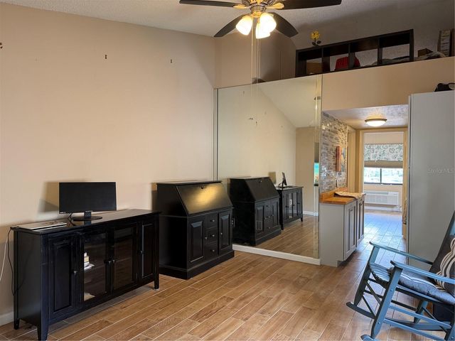 20893 HAULOVER COVE E 2, Lutz, FL 33558