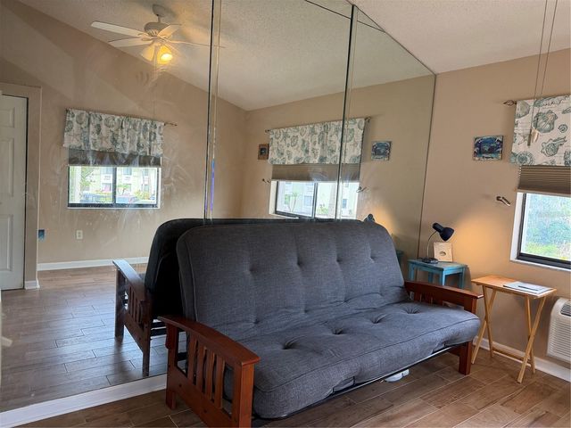 20893 HAULOVER COVE E 2, Lutz, FL 33558