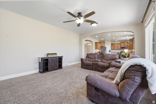 757 W MARE CIR, Kaysville, UT 84037