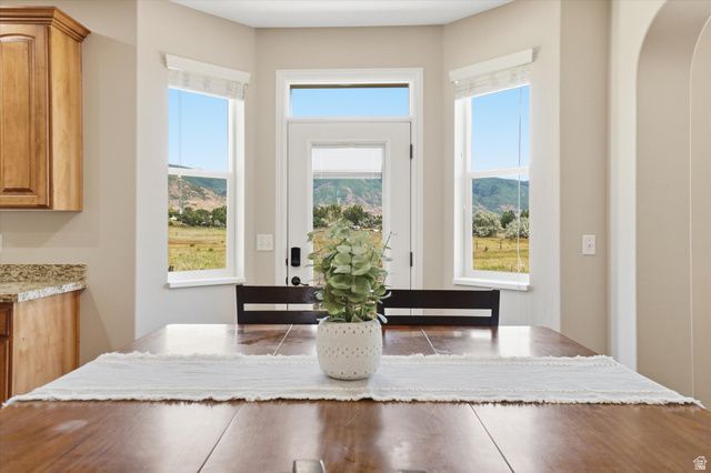 757 W MARE CIR, Kaysville, UT 84037