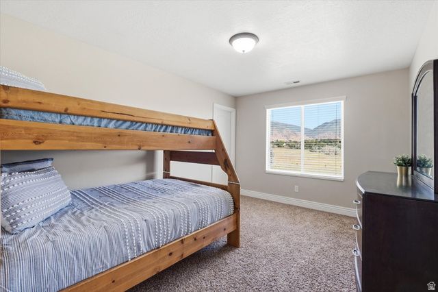 757 W MARE CIR, Kaysville, UT 84037