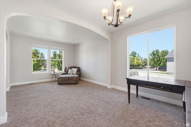 757 W MARE CIR, Kaysville, UT 84037