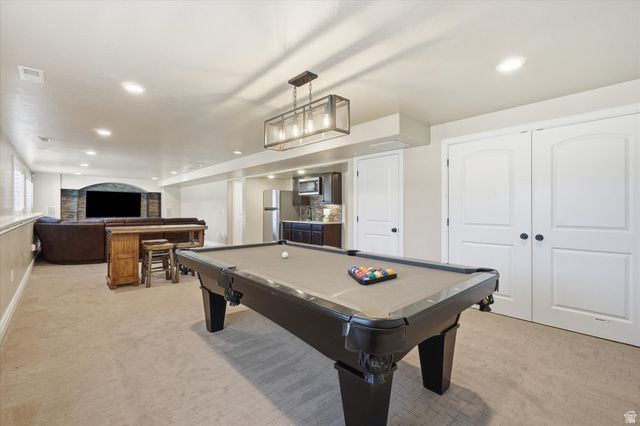 757 W MARE CIR, Kaysville, UT 84037