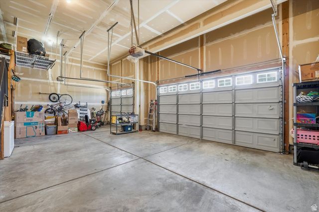 757 W MARE CIR, Kaysville, UT 84037