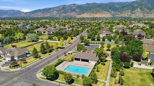 757 W MARE CIR, Kaysville, UT 84037