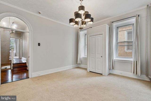 107 W SEYMOUR ST, Philadelphia, PA 19144