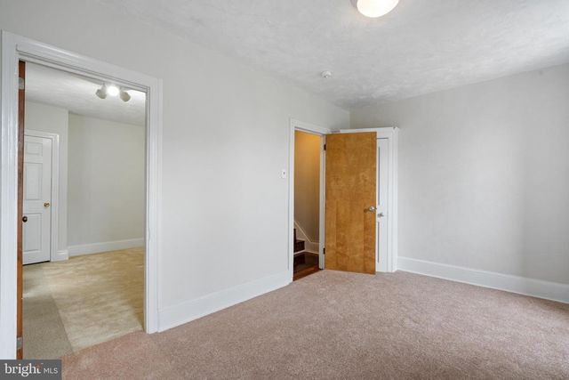 107 W SEYMOUR ST, Philadelphia, PA 19144