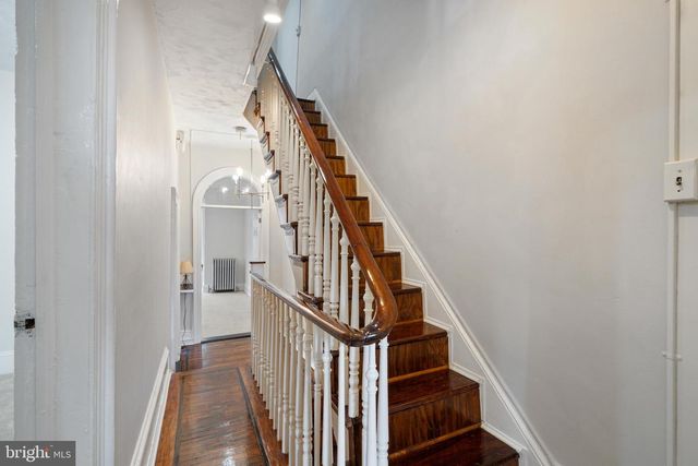 107 W SEYMOUR ST, Philadelphia, PA 19144