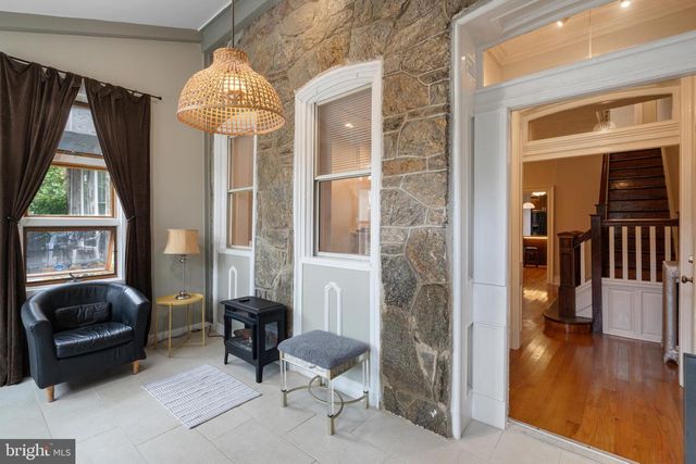 107 W SEYMOUR ST, Philadelphia, PA 19144