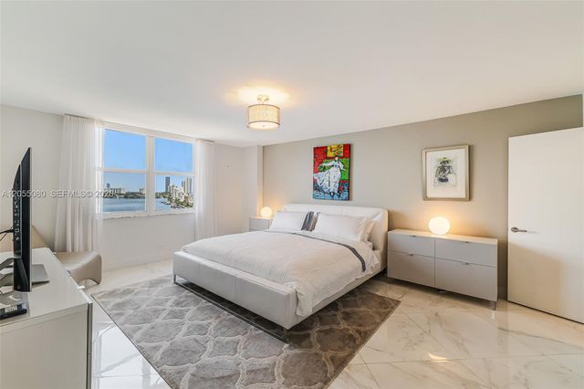 251 174th Street 1104, Sunny Isles Beach, FL 33160