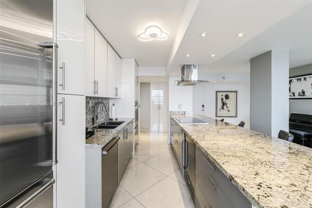 251 174th Street 1104, Sunny Isles Beach, FL 33160