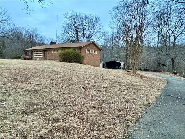 4140 Westfield Road, Mount Airy, NC 27030