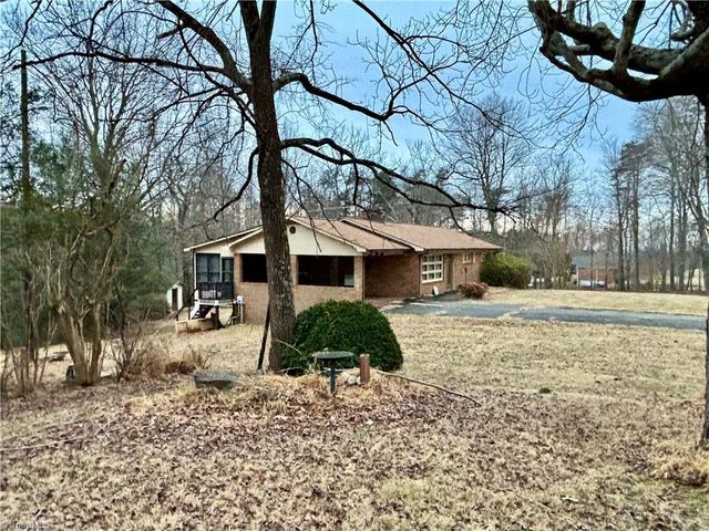 4140 Westfield Road, Mount Airy, NC 27030