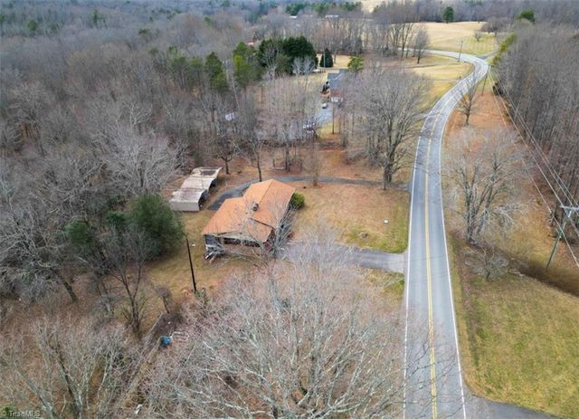 4140 Westfield Road, Mount Airy, NC 27030