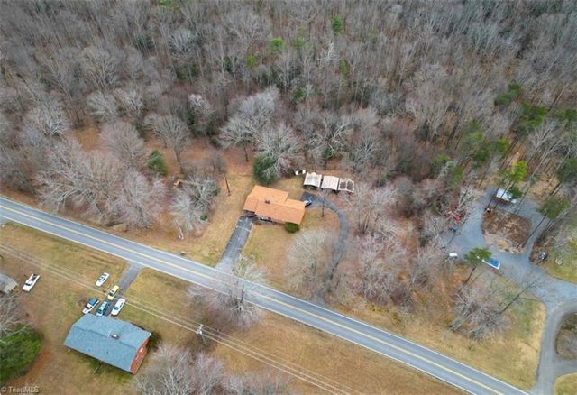 4140 Westfield Road, Mount Airy, NC 27030