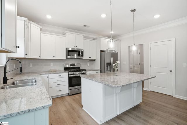 421 Balvenie Drive, Greenville, SC 29607