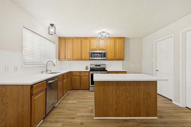 301 Highland Glen Drive, Wylie, TX 75098